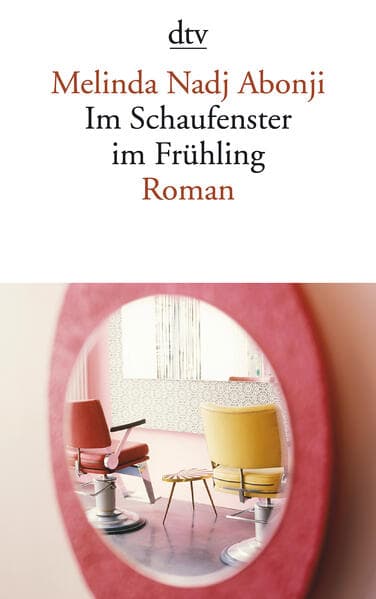 Im Schaufenster im Frühling