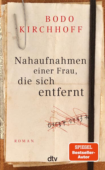 Nahaufnahmen einer Frau, die sich entfernt