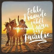 Postkarte. Echte Freunde... (Menschen amStrand)